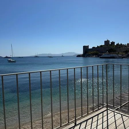 Beachfront Center Dream House Apartamento